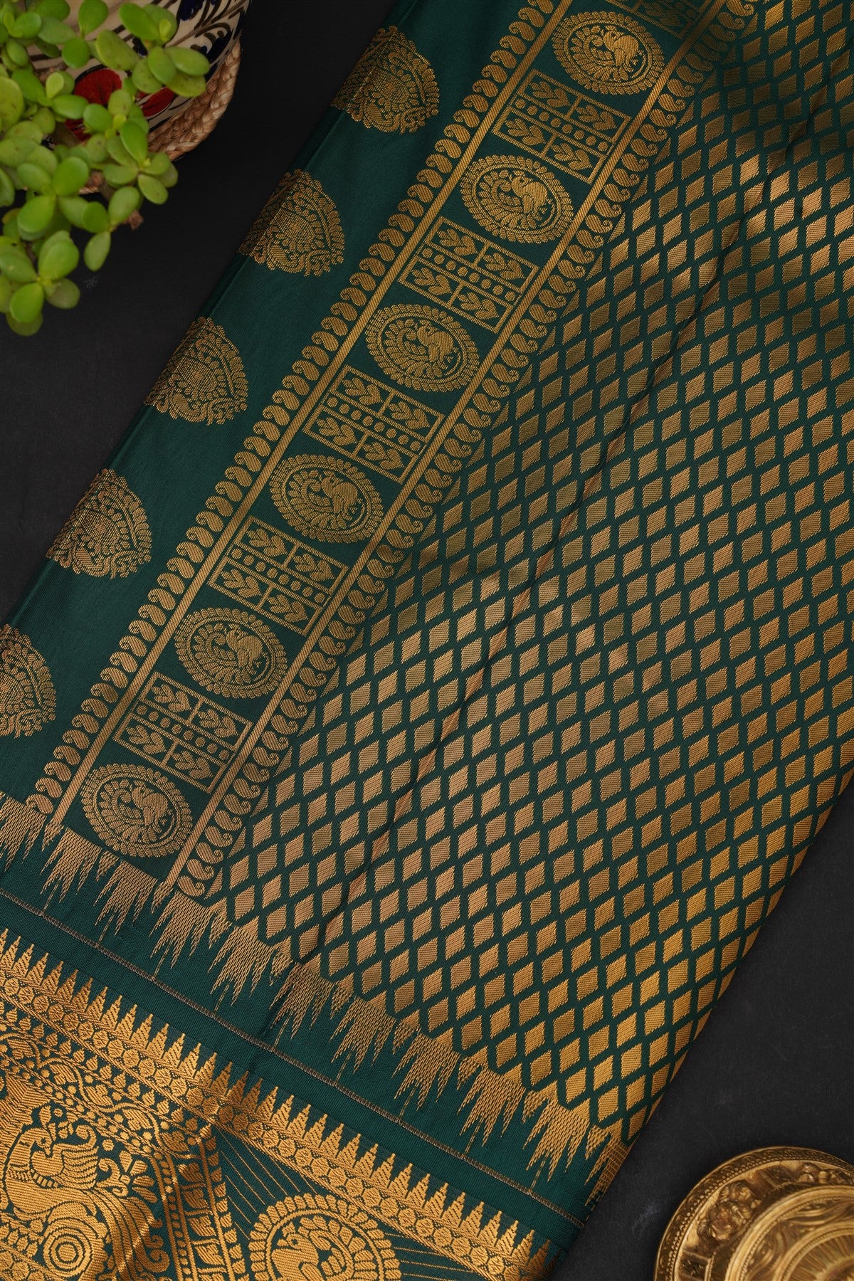 Gadwal Silk Blend Lavander Saree