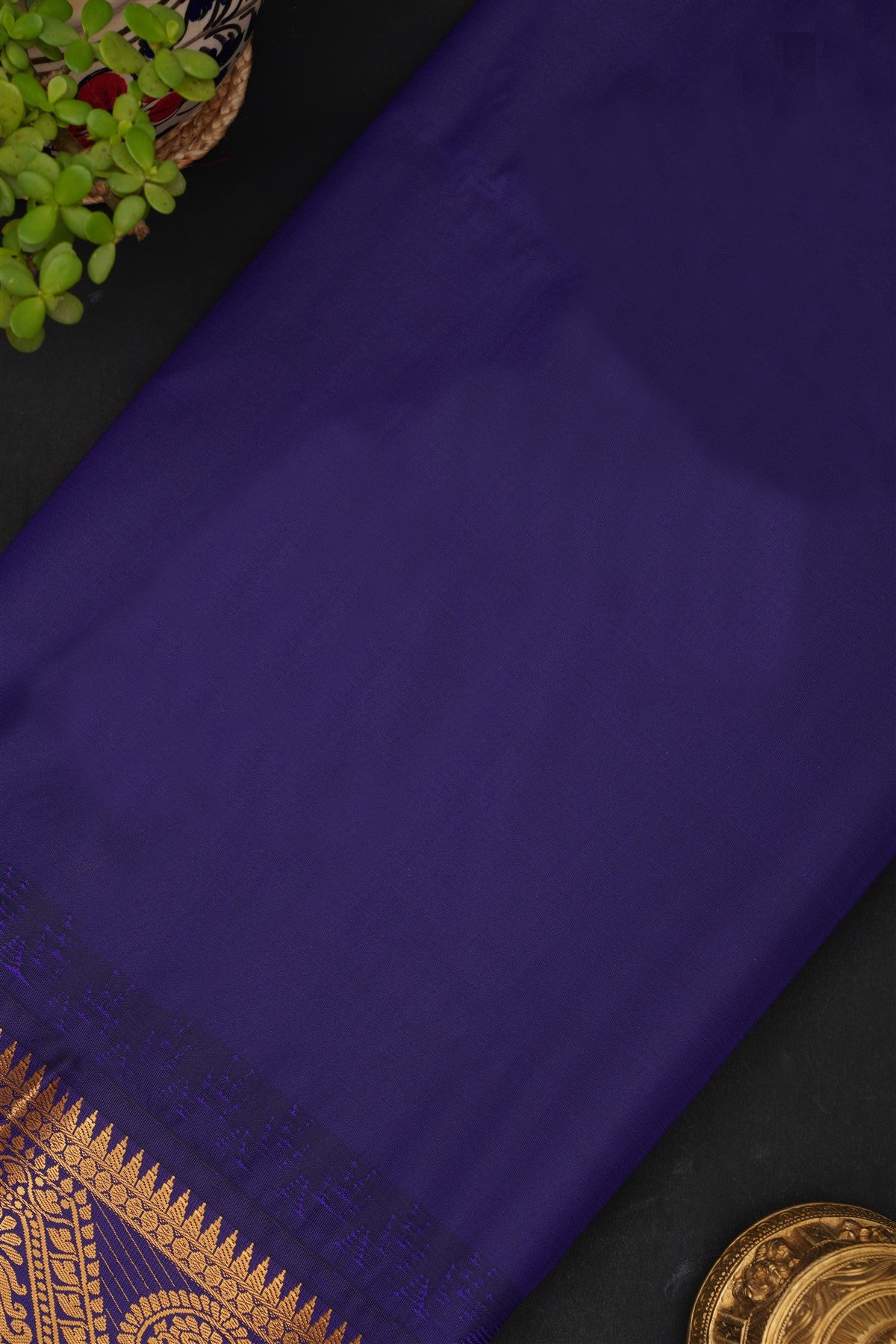 Gadwal Silk Blend Light Green Saree