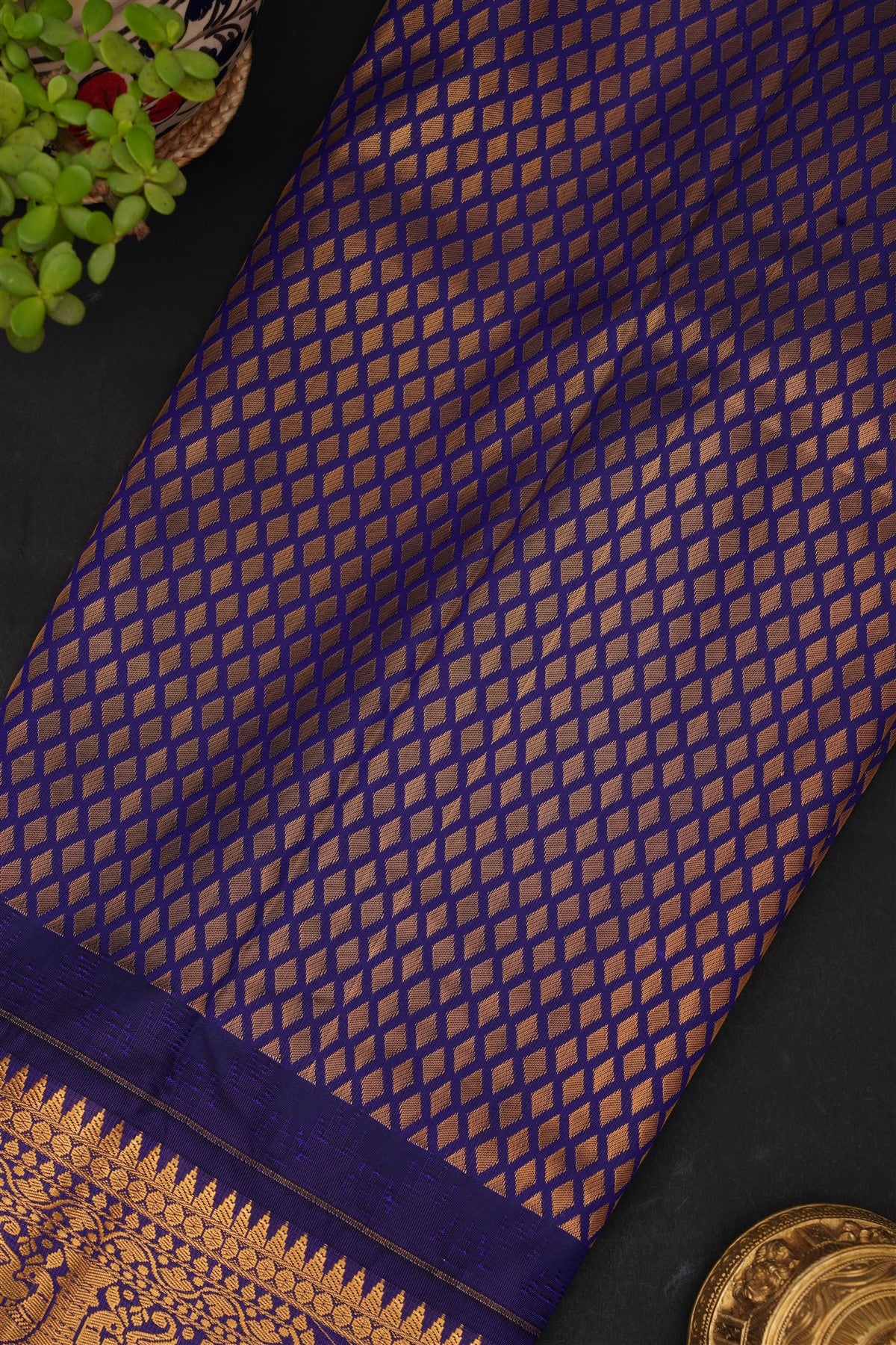 Gadwal Silk Blend Brick Saree