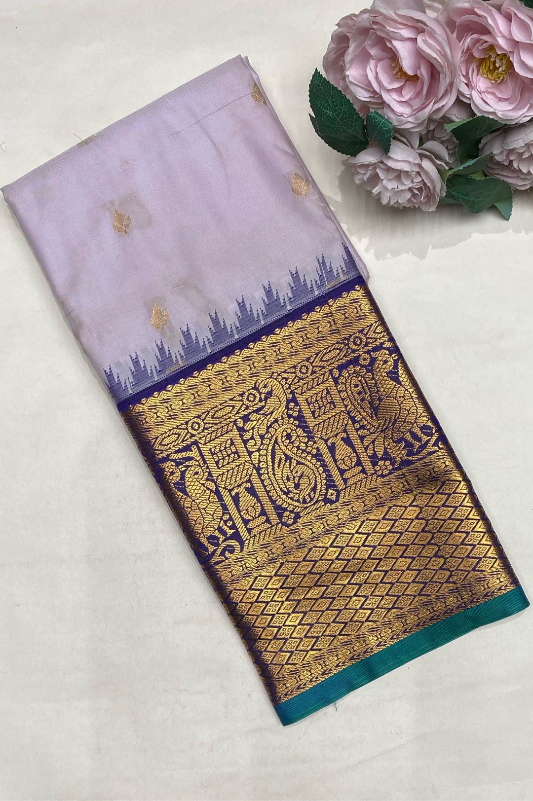 Gadwal Silk Blend Light Lavender Saree