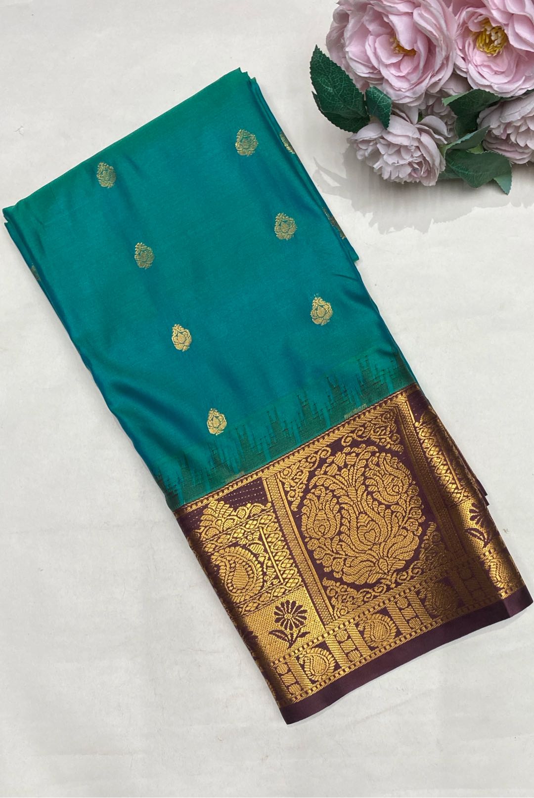 Gadwal Silk Blend Sea Green Saree