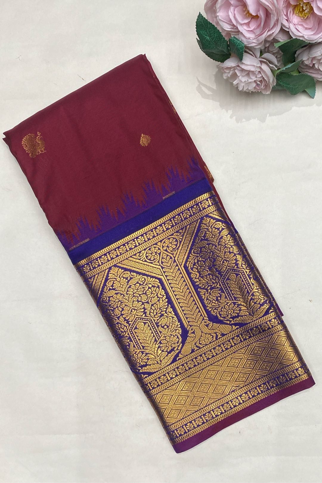 Gadwal Silk Blend Marron Saree