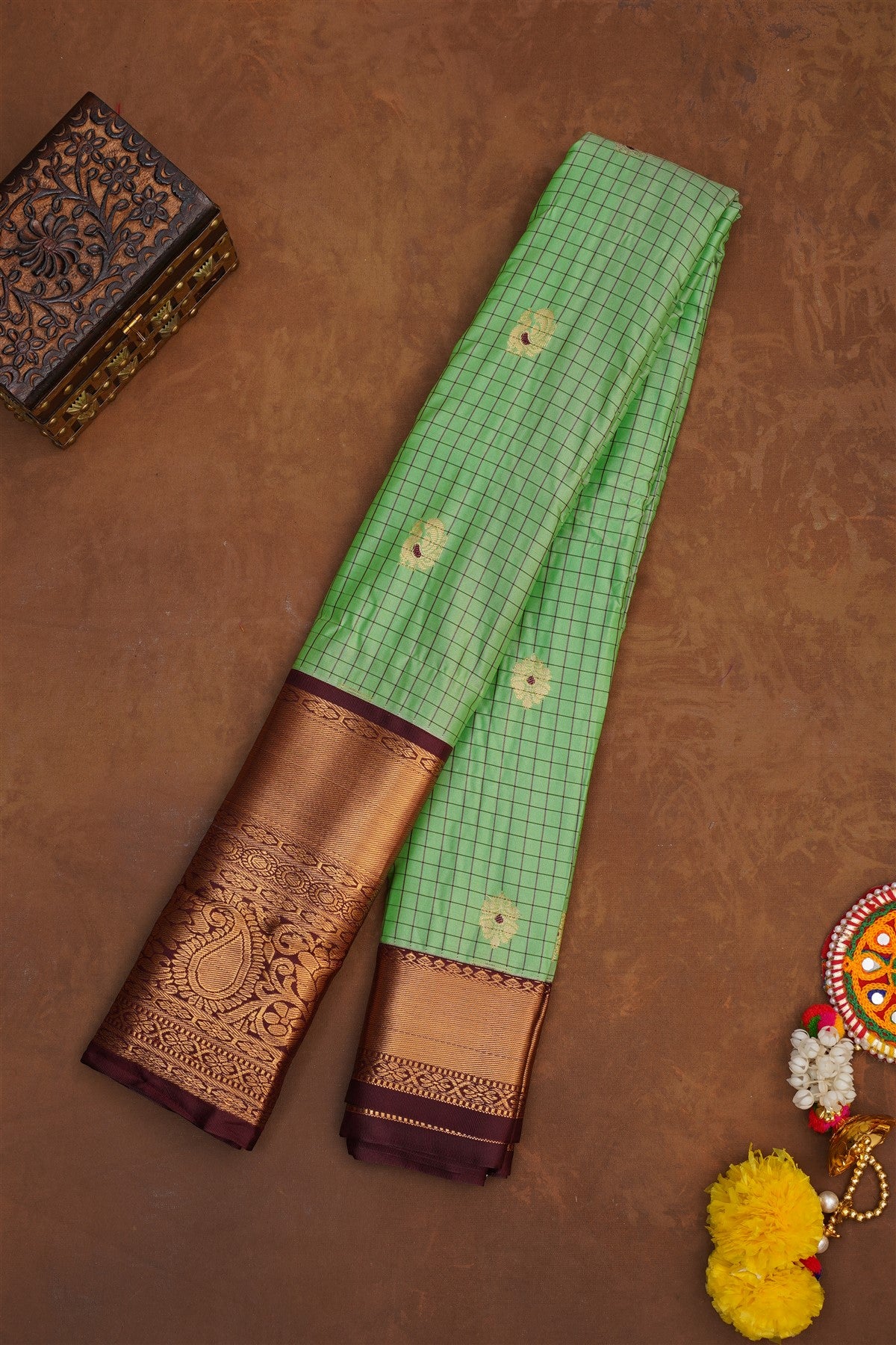 Handloom Semi Gadwal Light Green Saree