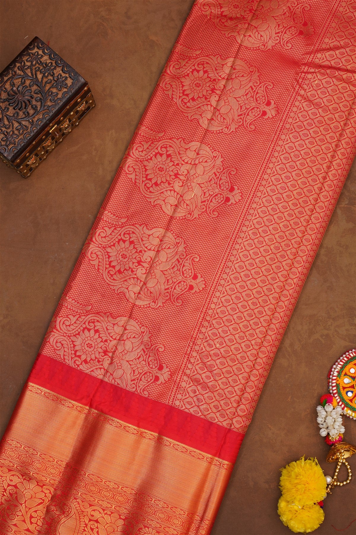 Handloom Semi Gadwal Violet Saree