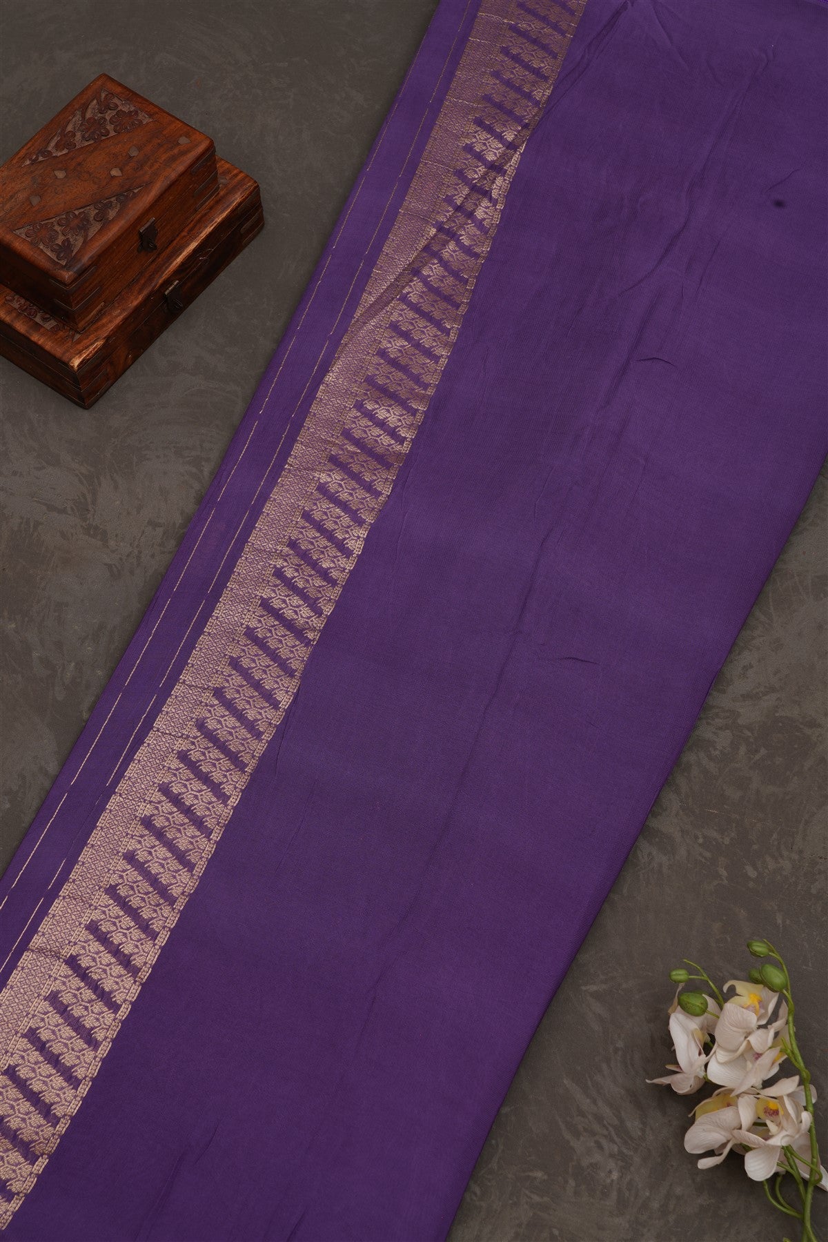 SKU-323572