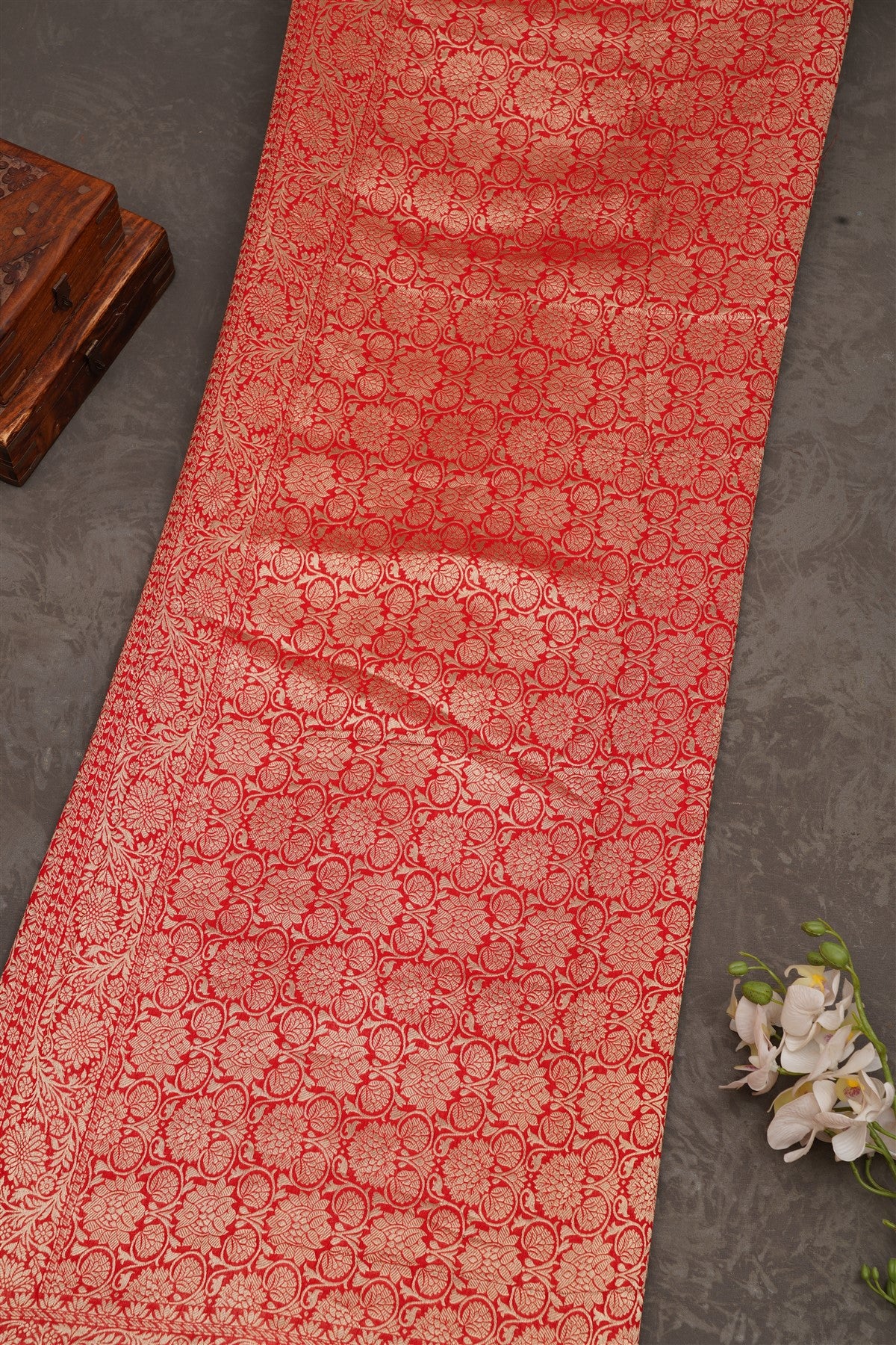 SKU-323563