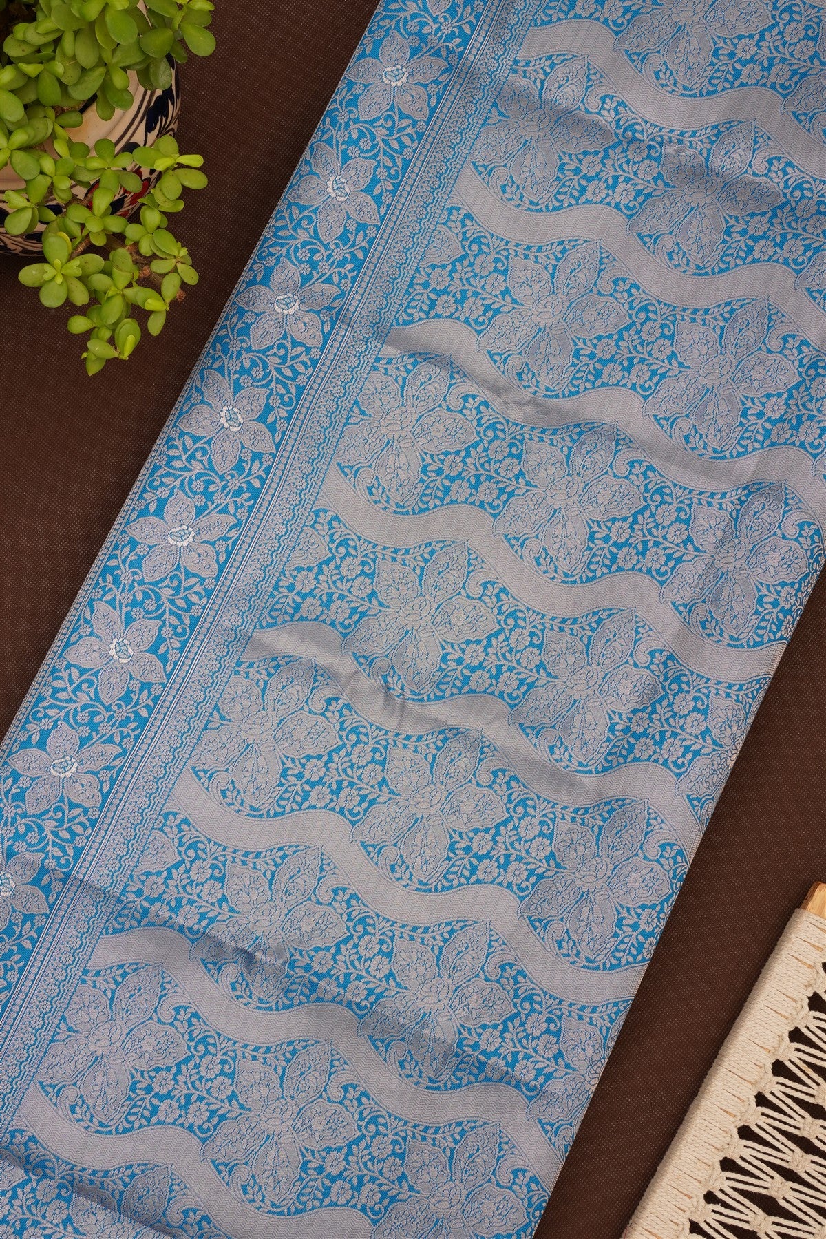 SKU-323613